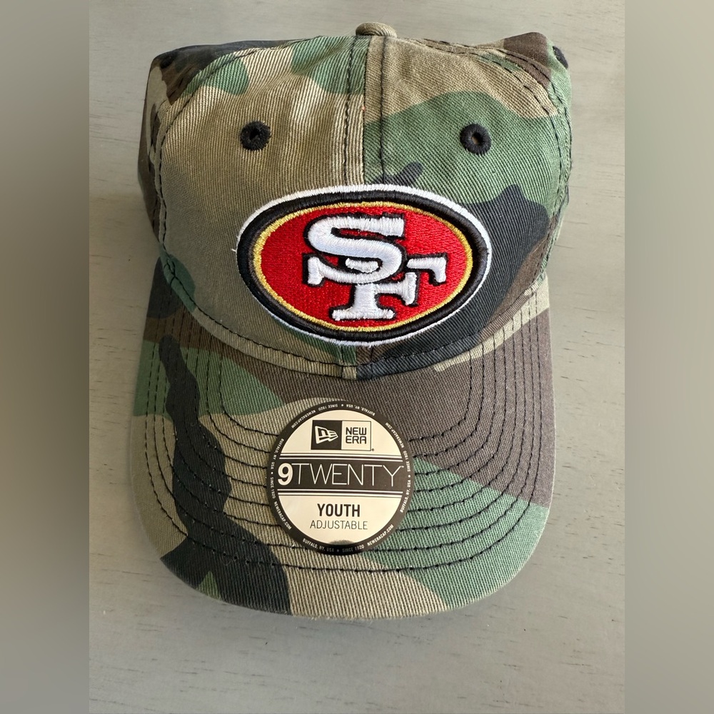 Youth San Francisco 49ers New Era Camo Core Classic 9TWENTY Adjustable Hat